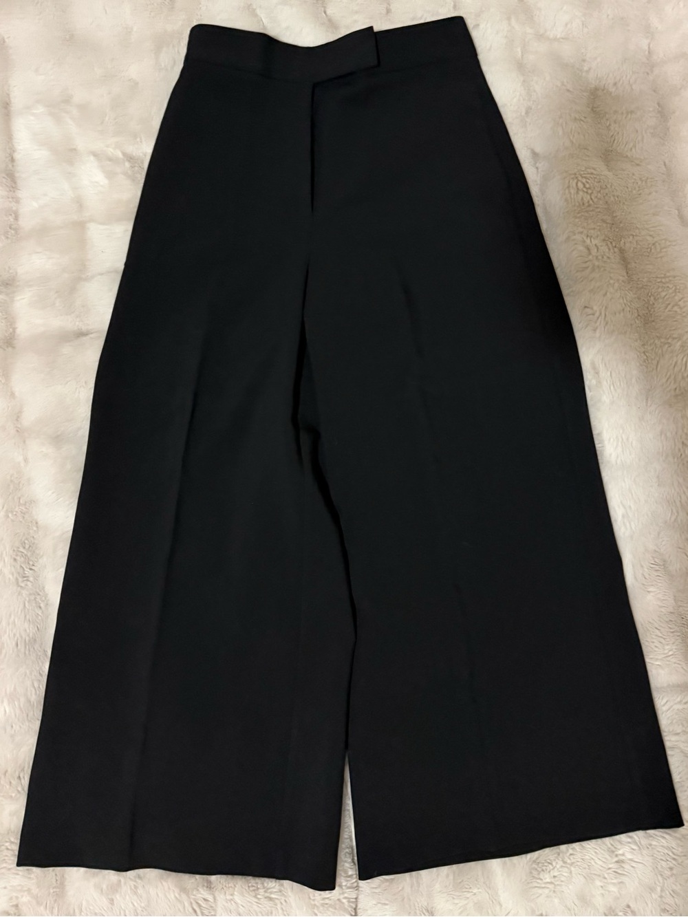 Zara Black Wide-Leg High-Rise Trousers